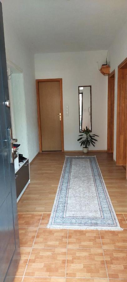 Appartamento Melaaj Hill SJJ Esterno foto