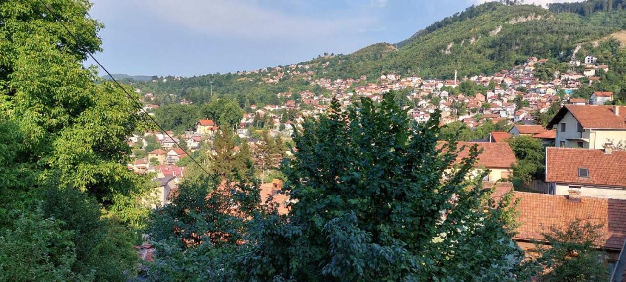 Appartamento Melaaj Hill SJJ Esterno foto